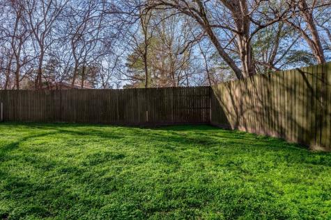2203 Shannon Drive Huntsville TX 77320