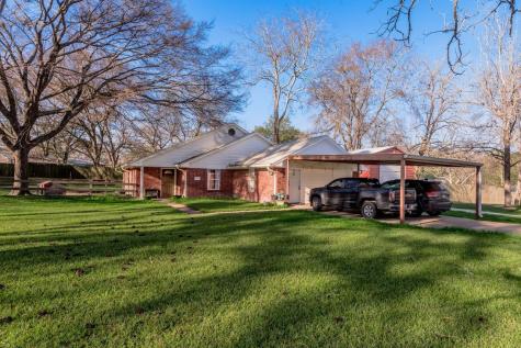 2203 Shannon Drive Huntsville TX 77320