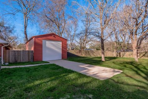 2203 Shannon Drive Huntsville TX 77320