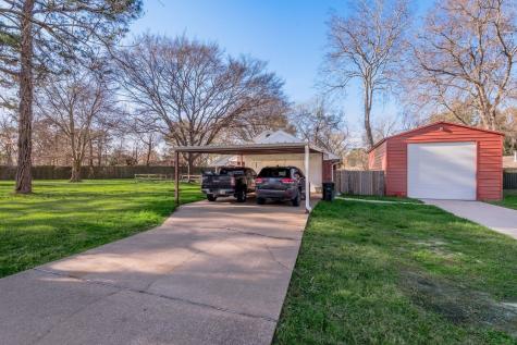 2203 Shannon Drive Huntsville TX 77320
