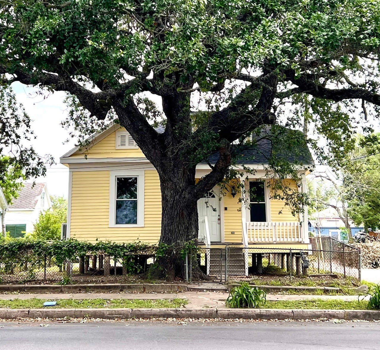 1512 37th Street Galveston TX 77550