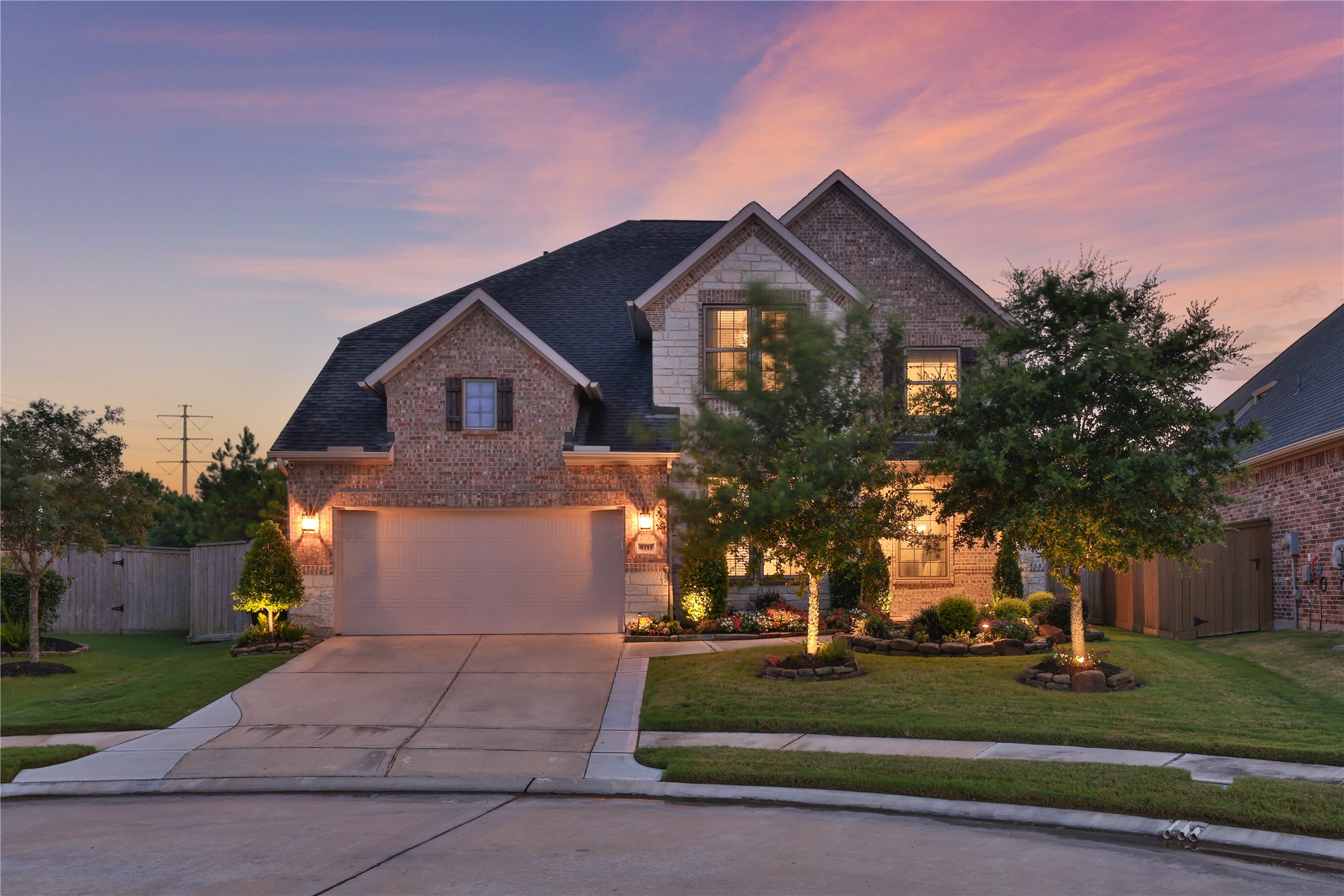 5711 Remington Briar Court Houston TX 77059