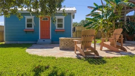 509 Monroe Avenue Port O Connor TX 77982