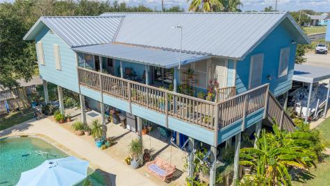 509 Monroe Avenue Port O Connor TX 77982