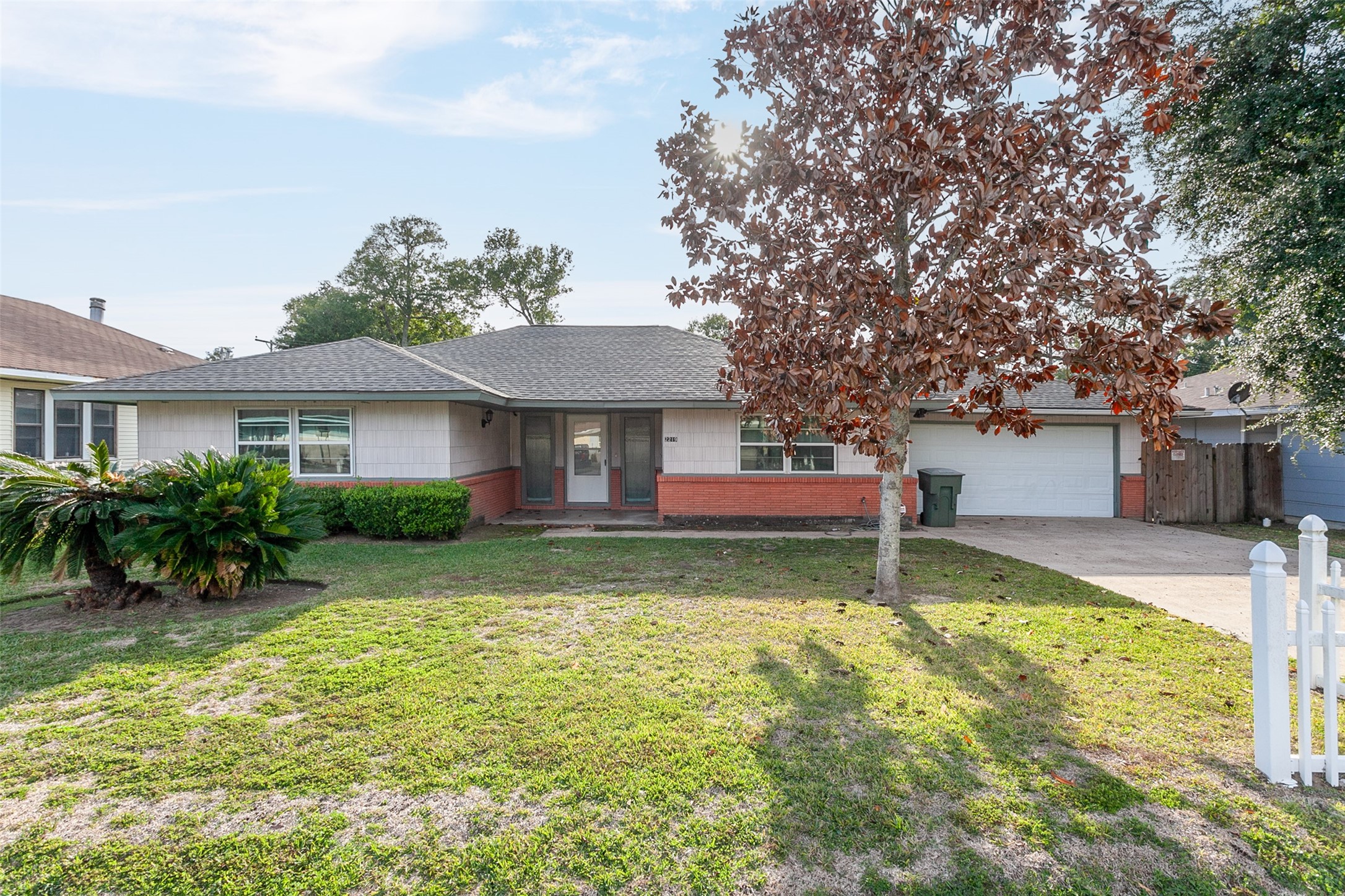 2219 Woodrow Drive Port Arthur TX 77642