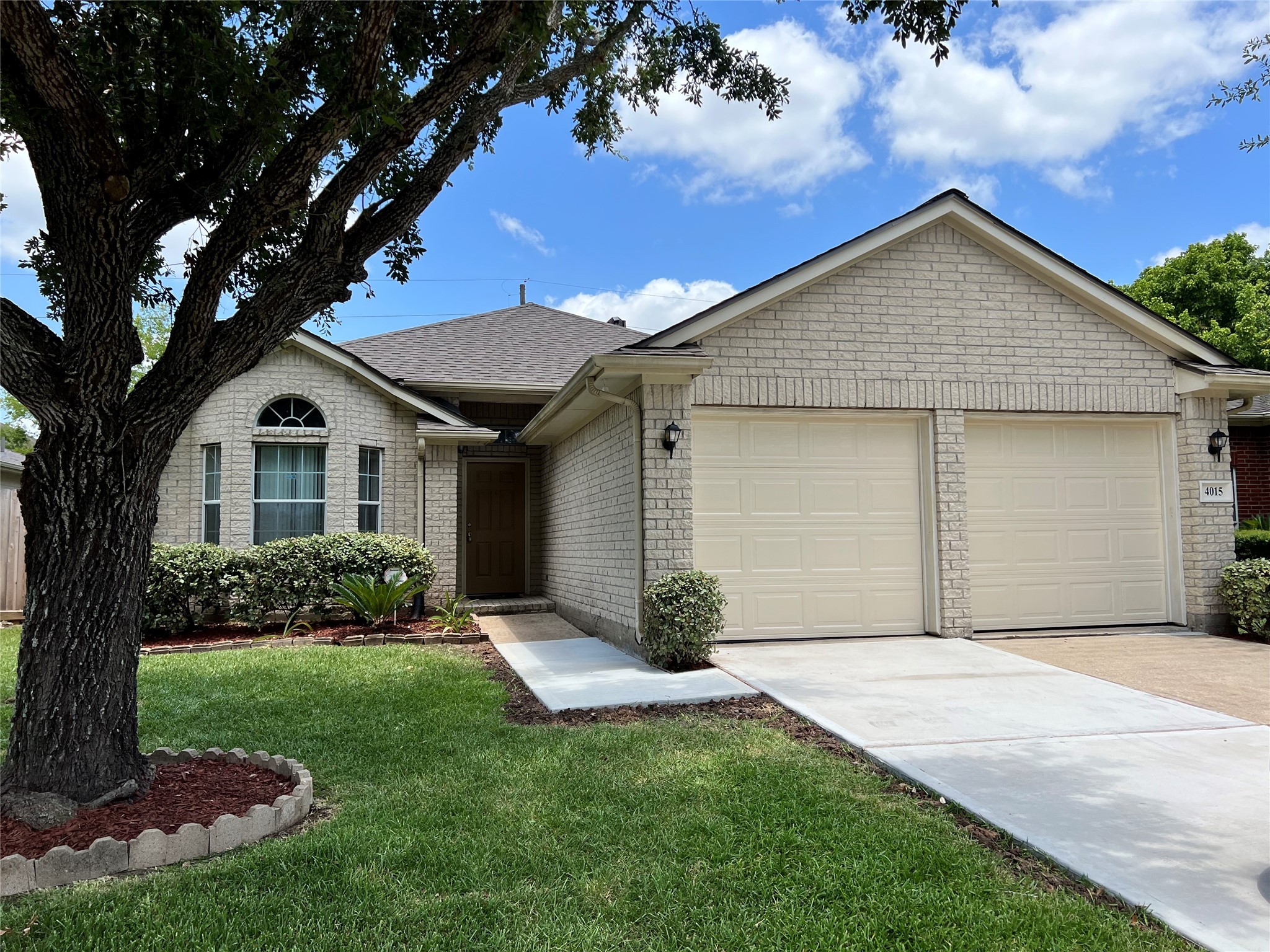 4015 Teal Run Meadows Drive Fresno TX 77545