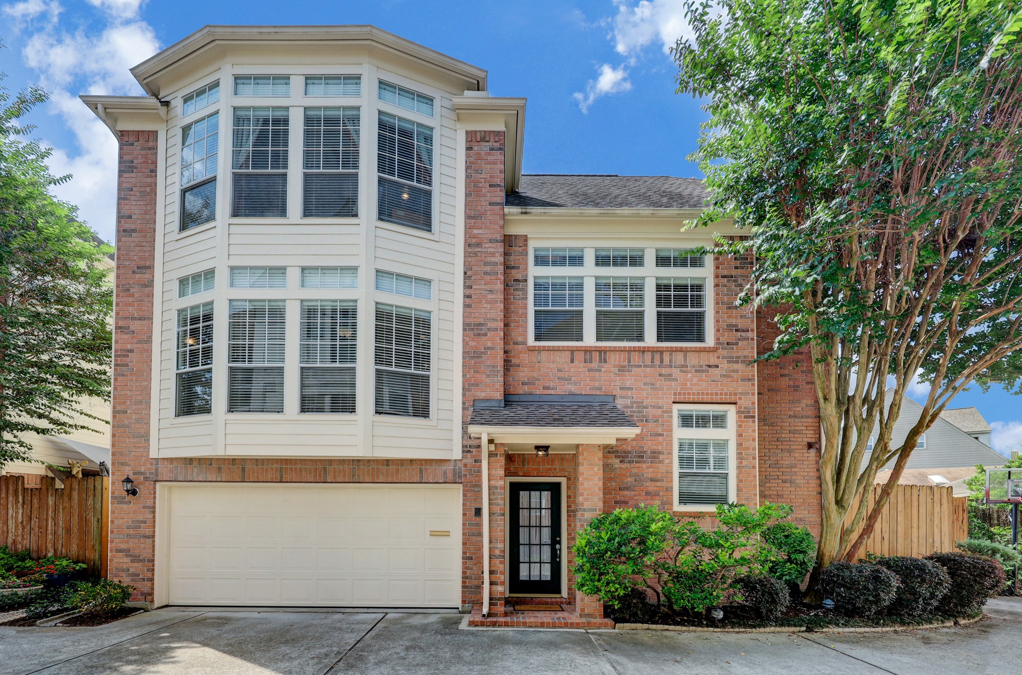 2402 Mandell Street B Houston TX 77006