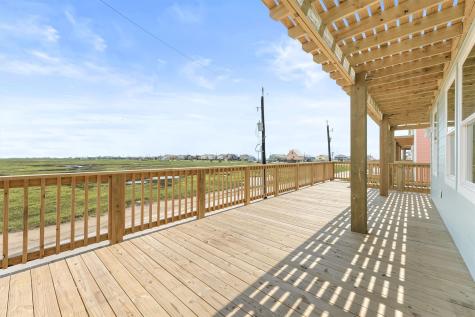 234 Bay Avenue Surfside Beach TX 77541