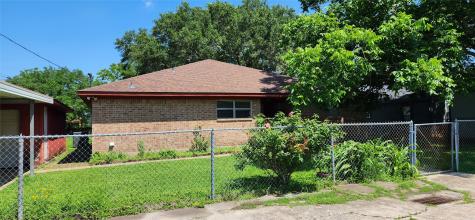 1708 Apricot Street League City TX 77573