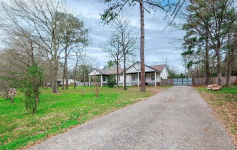 4517 Emerson Court Willis TX 77378