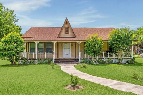 504 S Jackson Street Alvin TX 77511