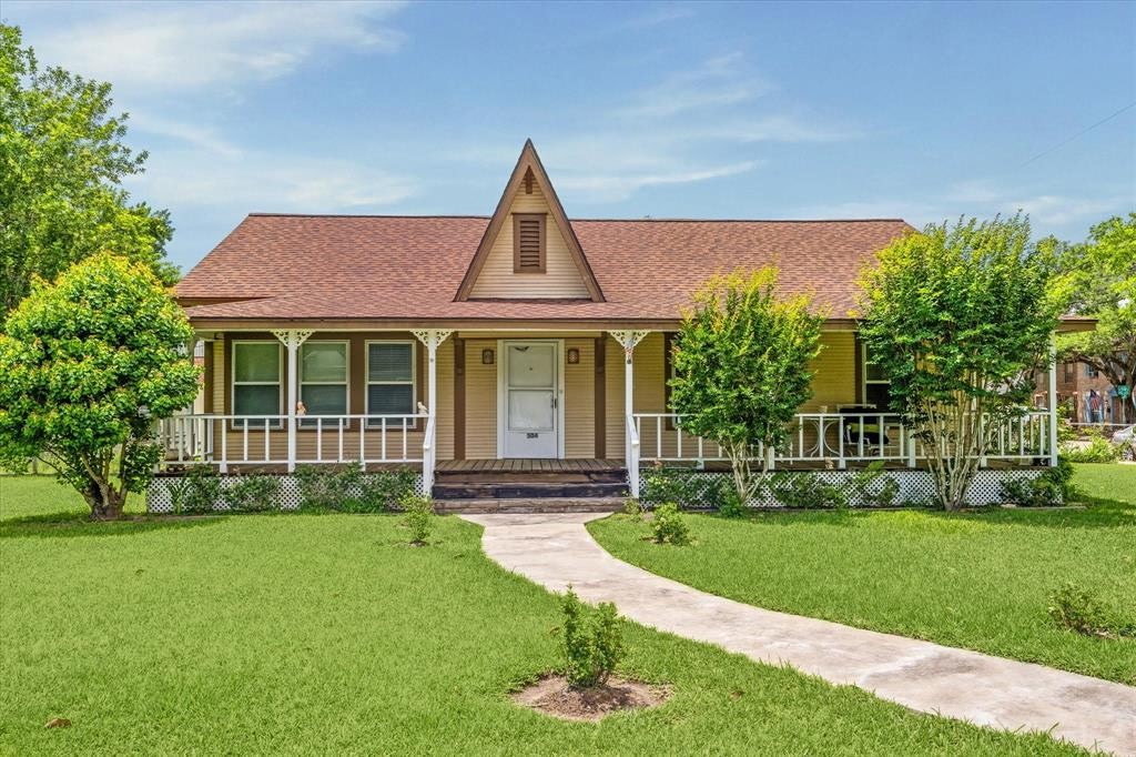 504 S Jackson Street Alvin TX 77511