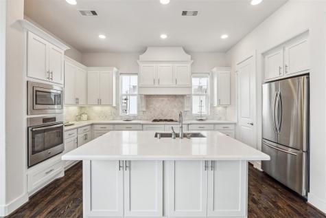 2732 Freund Street Houston TX 77003