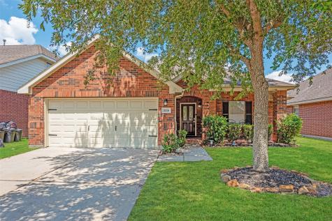 2126 Vermillion Oak Street Fresno TX 77545