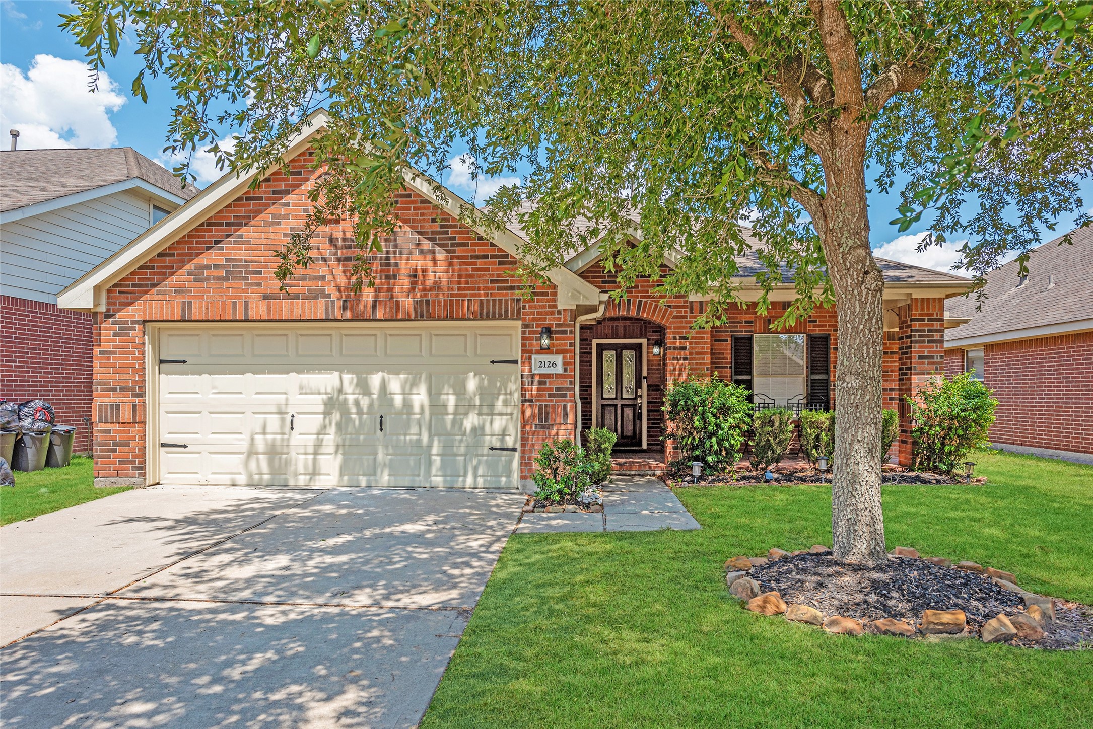 2126 Vermillion Oak Street Fresno TX 77545