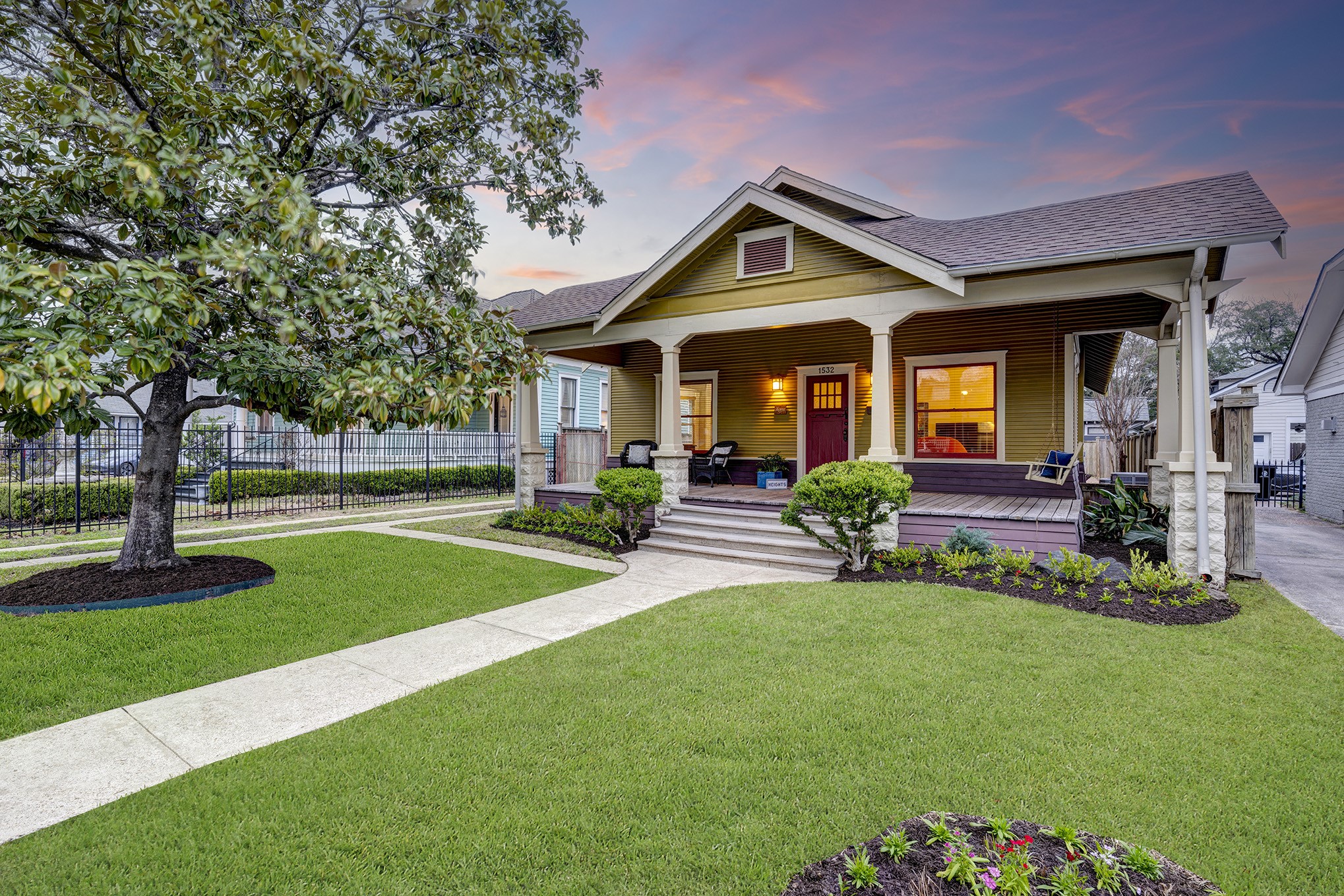 1532 Harvard Street Houston TX 77008