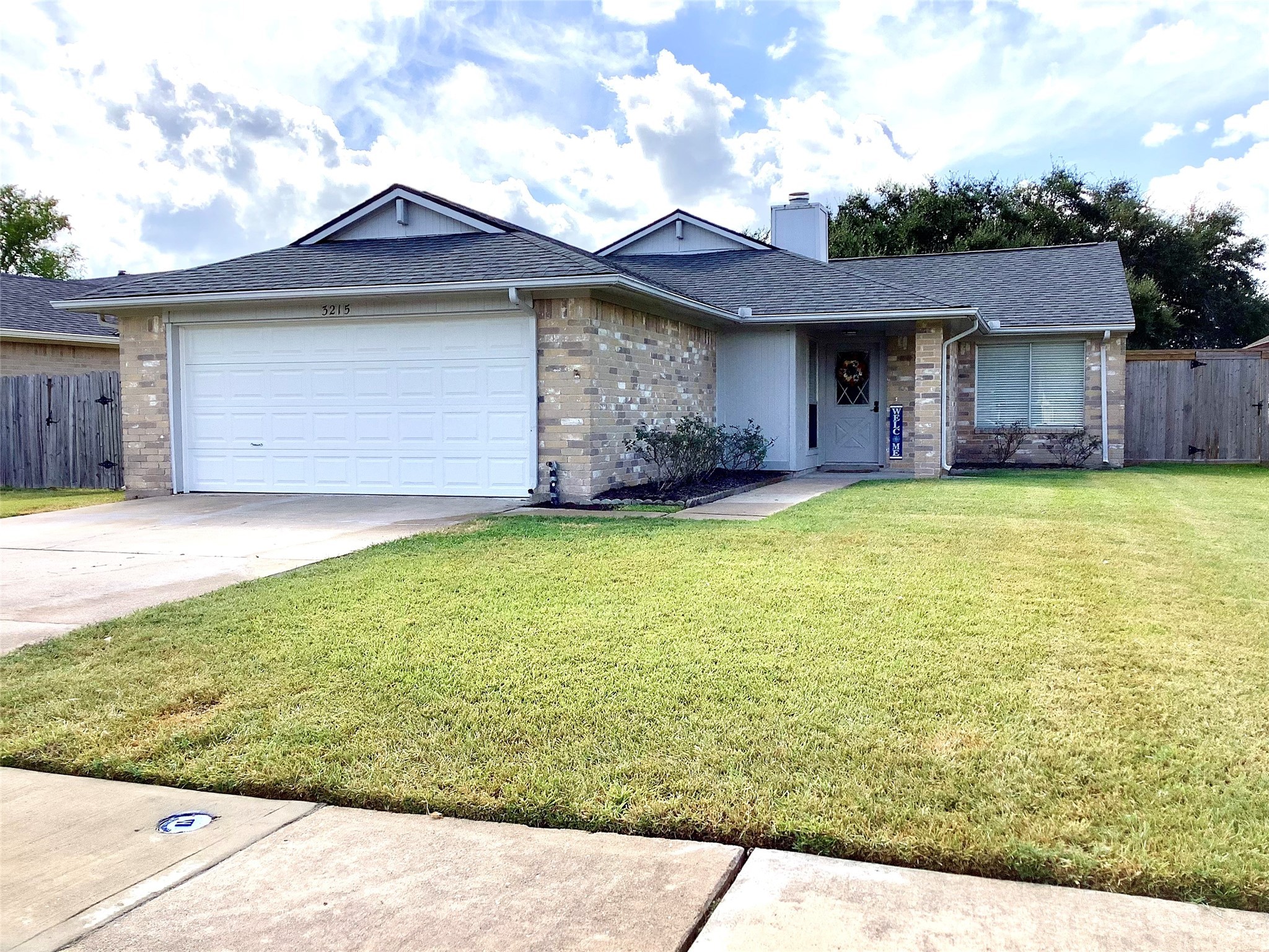 3215 W Heatherock Circle Sugar Land TX 77479