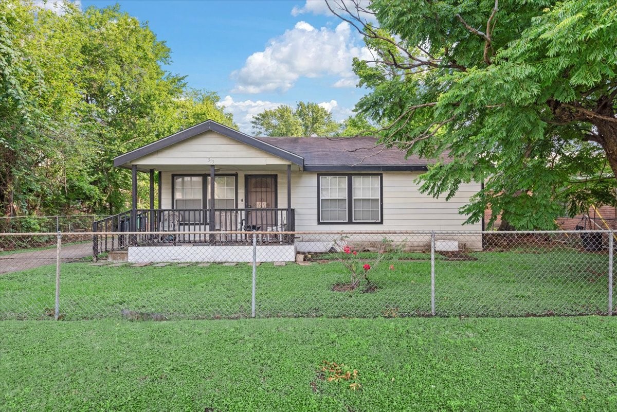 315 E Whitney Street Houston TX 77022