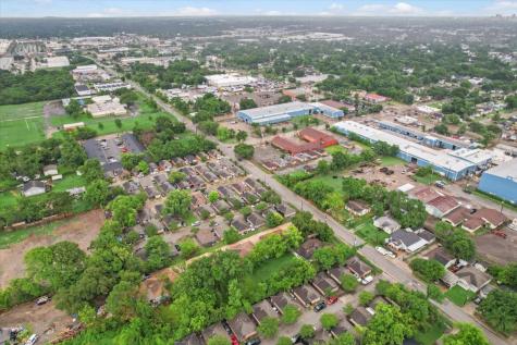 315 E Whitney Street Houston TX 77022