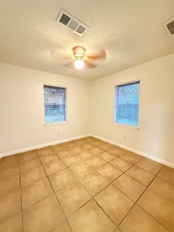 5926 Shirley Mae Lane Houston TX 77091