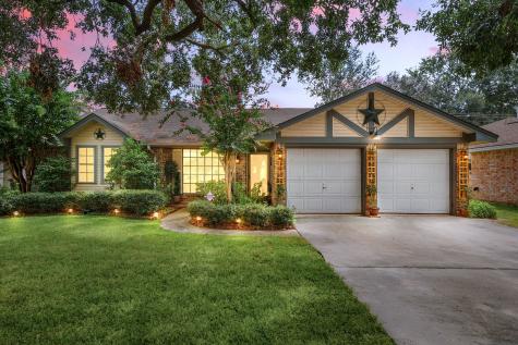7255 Shady Arbor Lane Houston TX 77040