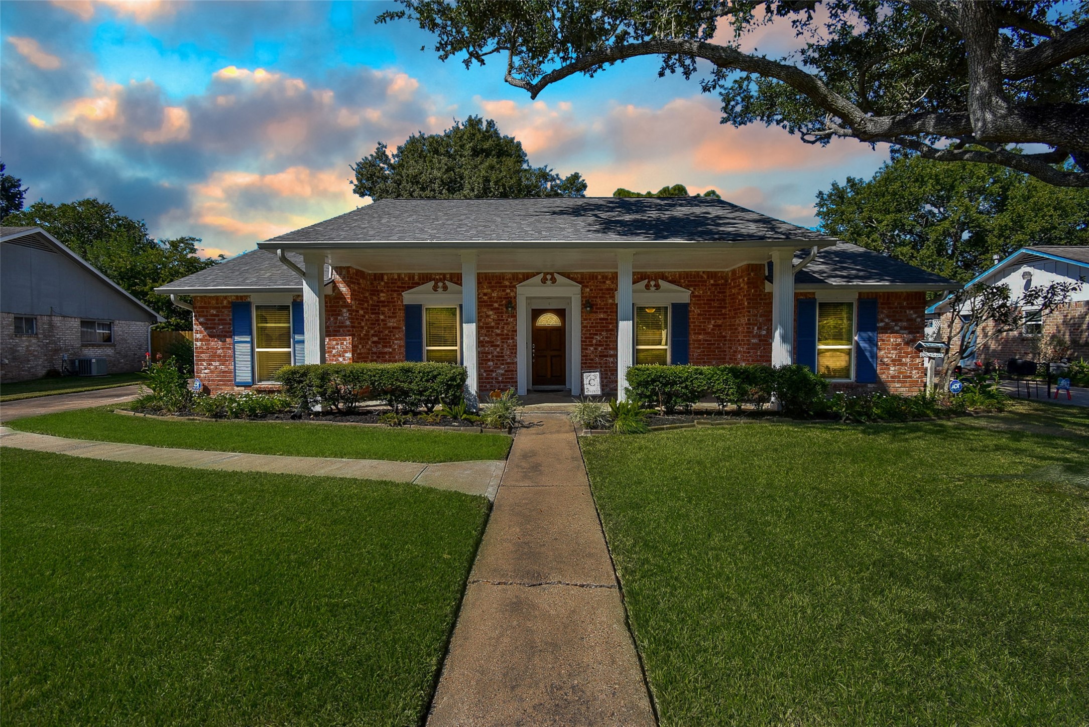 13514 Knottinghill Drive Sugar Land TX 77498