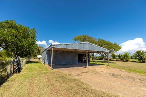 267 S Gulf Road Matagorda TX 77457