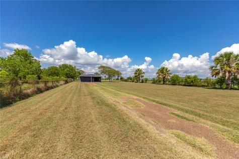 267 S Gulf Road Matagorda TX 77457