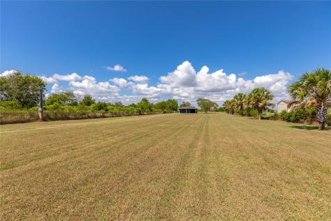 267 S Gulf Road Matagorda TX 77457