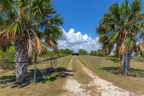 267 S Gulf Road Matagorda TX 77457