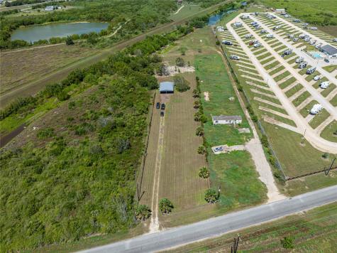 267 S Gulf Road Matagorda TX 77457