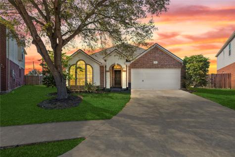 2355 Emory Knoll Drive Fresno TX 77545