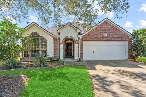 2355 Emory Knoll Drive Fresno TX 77545