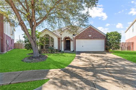 2355 Emory Knoll Drive Fresno TX 77545