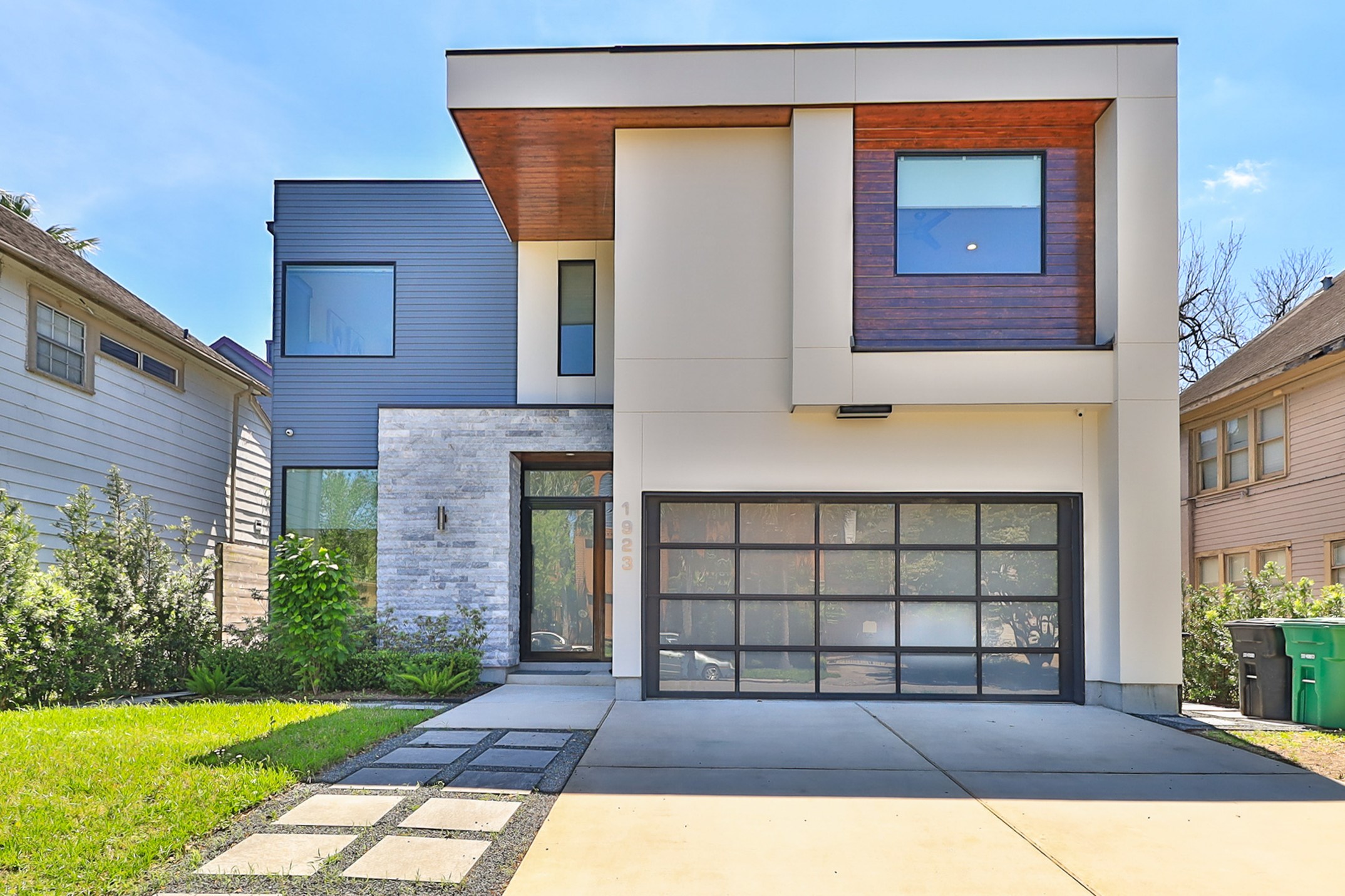 1923 Norfolk Street Houston TX 77098