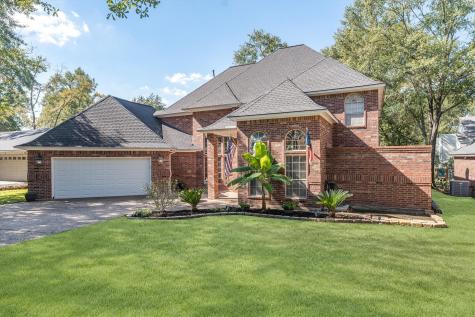 208 Springs Edge Drive Conroe TX 77356