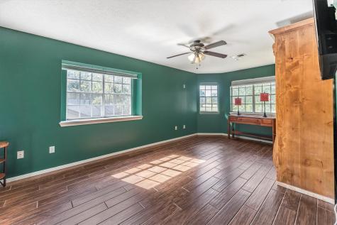208 Springs Edge Drive Conroe TX 77356