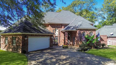 208 Springs Edge Drive Conroe TX 77356