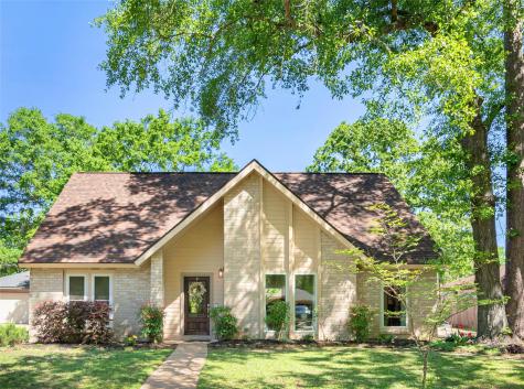 3715 Golden Lake Drive Kingwood TX 77345