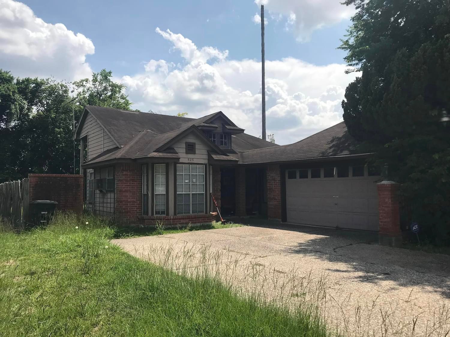 626 Little Fox Lane Houston TX 77060