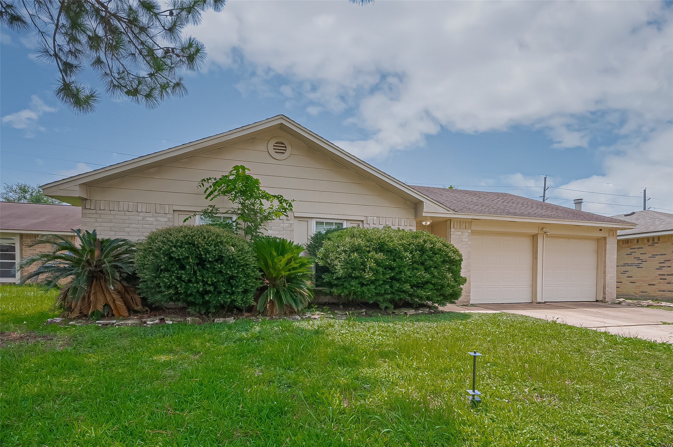 7306 Bubbling Brooks Lane Houston TX 77095