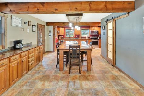 1710 County Road 399 Louise TX 77455