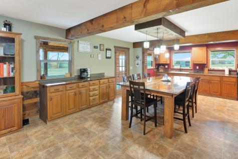 1710 County Road 399 Louise TX 77455