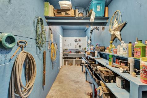 1710 County Road 399 Louise TX 77455