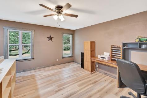 1710 County Road 399 Louise TX 77455