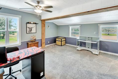 1710 County Road 399 Louise TX 77455