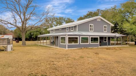 1710 County Road 399 Louise TX 77455