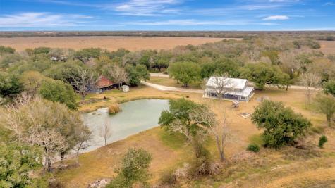 1710 County Road 399 Louise TX 77455