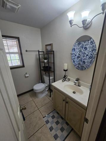 327 J And H Lane Nacogdoches TX 75964