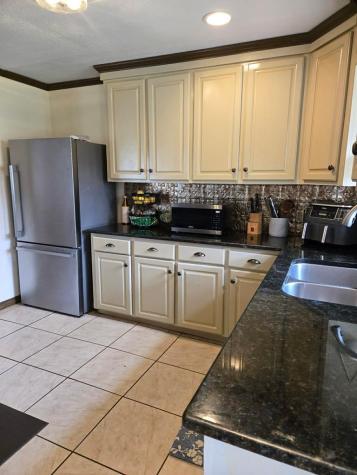 327 J And H Lane Nacogdoches TX 75964